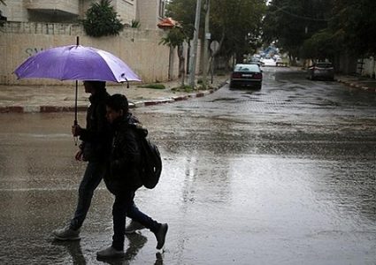 حالة الطقس: منخفض جوي بارد وأمطار غزيرة حتى الخميس