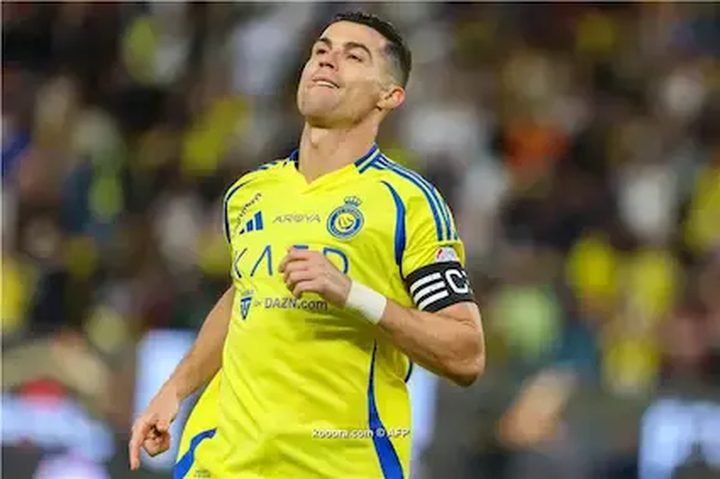 رونالدو يظهر ب 4 أرواح في الملاعب