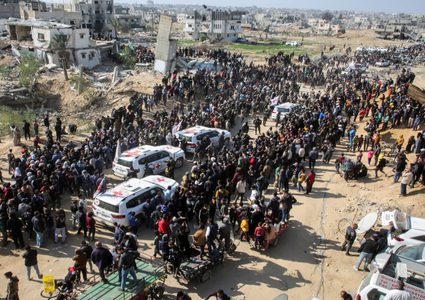 أبو عبيدة يعلن أسماء 3 أسرى إسرائيليين سيفرج عنهم غدا