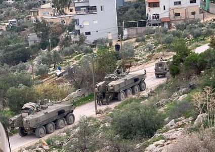 قوات الاحتلال تعتقل أربعة مواطنين من طمون ومخيم الفارعة