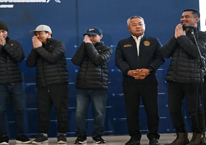 وصول خمسة عمال تايلانديين إلى بانكوك ضمن اتفاق وقف إطلاق النار في غزة