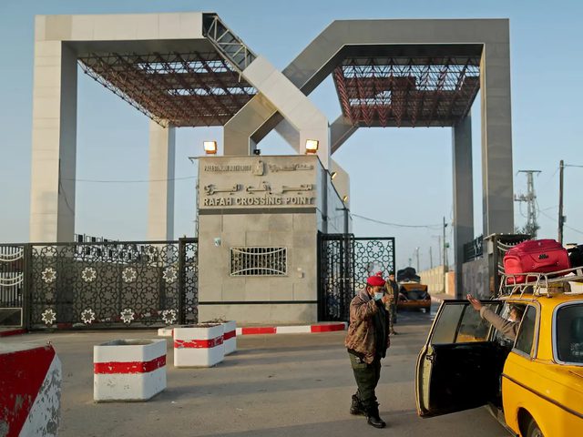 تقرير: وفد عسكريّ إسرائيليّ يبحث في القاهرة الترتيبات الأمنيّة المتعلقة بالحدود