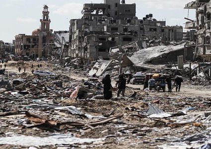 السيسي: يجب البدء بإعادة إعمار غزة حتى يمكن العيش فيها دون تهجير سكانها