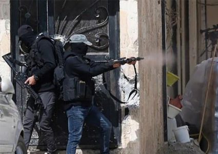 مقاومون يوقعون جنود الاحتلال بكمينين في طولكرم ونور شمس