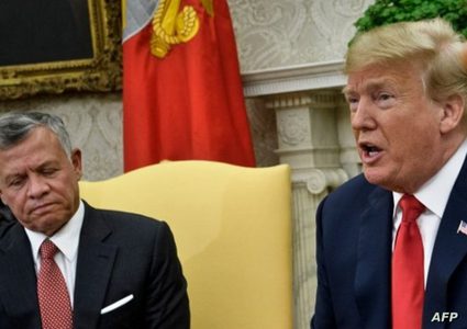 ملك الأردن يجري مباحثات مع ترمب بشأن غزة