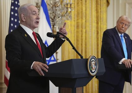 الاستخبارات الأمريكية تحذر من هجوم إسرائيلي وشيك على إيران