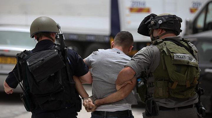 الاحتلال يعتقل مواطنا من القدس