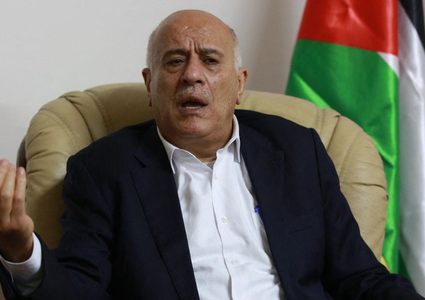 الرجوب: جهود مصر مصدر طمأنينة وتوفر أسباب الصمود والحماية للشعب الفلسطيني