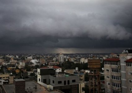 الطقس: أجواء غائمة جزئيا وارتفاع طفيف على درجات الحرارة