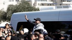 معبر رفح يستقبل 24 أسيرًا فلسطينيًا  مبعداً ضمن صفقة التبادل