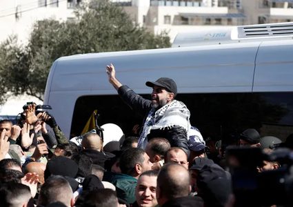 معبر رفح يستقبل 24 أسيرًا فلسطينيًا  مبعداً ضمن صفقة التبادل