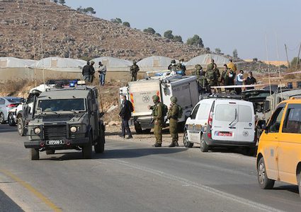 تربية طوباس: الاحتلال يمنع مرور المعلمين عن حاجز الحمرا إلى مدارس الأغوار