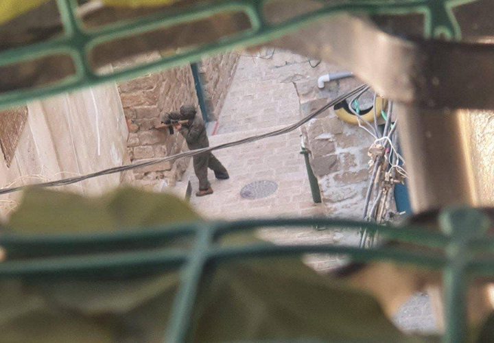 قوات خاصة مدعومة بقوات كبيرة من جيش الاحتلال تقتحم البلدة القديمة في نابلس