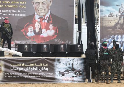 عقب تسليم حماس جثث 4 رهائن... نتنياهو: السابع من أكتوبر لن يتكرر مرة أخرى