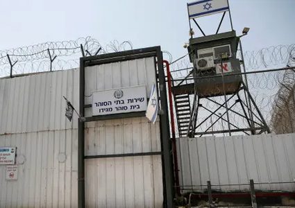 "لن نركع ولن نغفر".. هكذا رد الاسرى في جلبوع على استفزازات الاحتلال