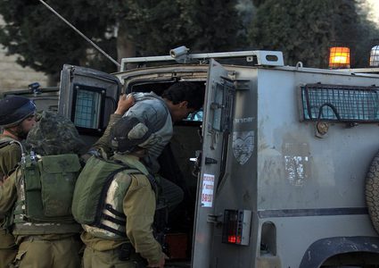 الاختلال يعتقل ٣ مواطنين من نابلس