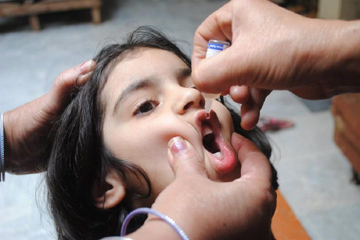 غزة: انطلاق حملة تطعيم ضد "شلل الأطفال"