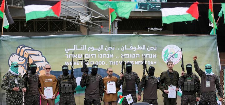 صحيفة عبرية: حماس تريد استمرار الصفقة