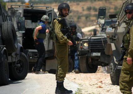 الاحتلال ينصب حاجزا في العيسوية شمال القدس