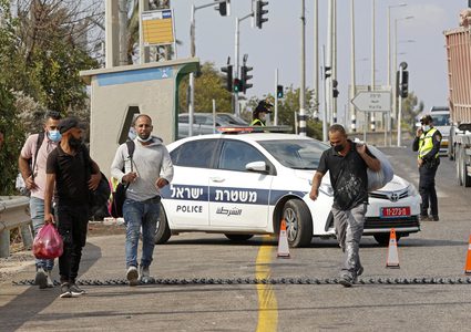 الاحتلال يكثّف حملاته ضد العمال الفلسطينيين قبيل شهر رمضان