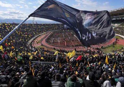 بعد 5 شهور .. عشرات الآلاف يشيعون نصر الله وصفي الدين في بيروت