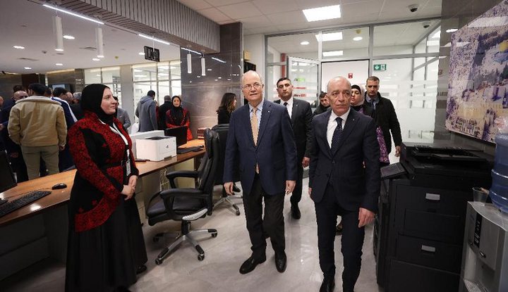 مصطفى: الأرض تمثل محور نضالنا والأساس في مشروعنا الوطني