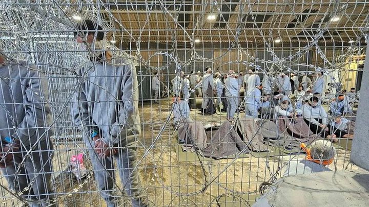 تقرير: أكثر من 160 عاملاً طبياً من غزة في السجون الإسرائيلية