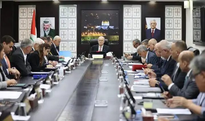 الحكومة الفلسطينية توعز بتكثيف التدخلات الميدانية لمعالجة آثار العدوان في الضفة