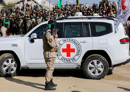 استعدادات لاستلام جثث الرهائن الإسرائيليين والإفراج عن الدفعة السابعة من الأسرى