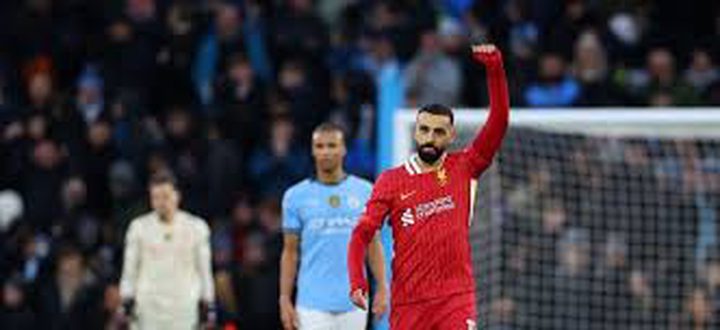 محمد صلاح يرفض الحديث بإيجابية عن إمكانية تحقيق جائزة الكرة الذهبية هذا العام