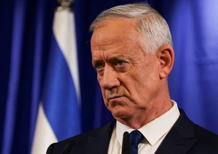 غانتس: فكرة تمديد المرحلة الأولى لاتفاق غزة نابعة من مصالح حزبية لدى نتنياهو