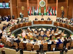 البرلمان العربي يدين قرار الاحتلال وقف إدخال المساعدات الإنسانية لقطاع غزة