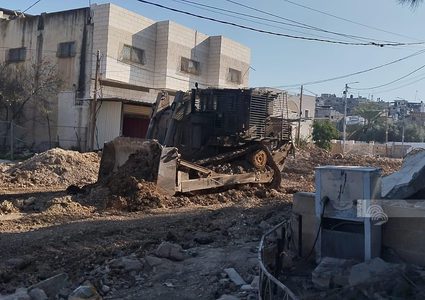 الاحتلال يواصل عدوانه على مدينة طولكرم ومخيميها لليوم 35 على التوالي