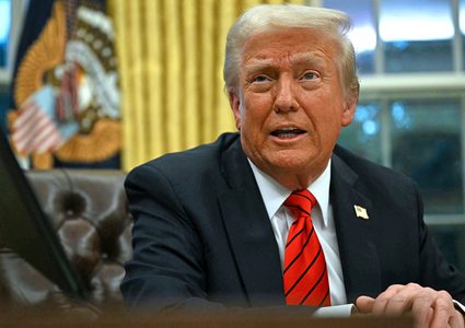 ترامب : أوقفنا جميع المساعدات العسكرية لأوكرانيا