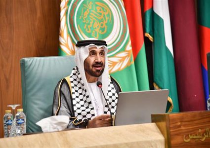 رئيس البرلمان العربي يشيد بمخرجات القمة العربية الطارئة