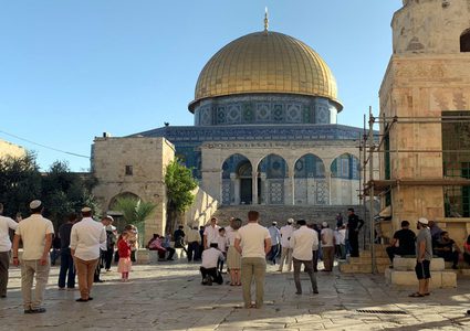 مستوطنون يقتحمون المسجد الأقصى المبارك