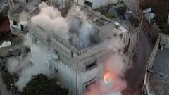 الاحتلال يفجر منزل عائلة الشهيد محمد مسك في الخليل