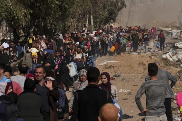 إسرائيل تستكمل استعداداتها لتهجير أهالي غزة