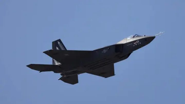 15 إصابة إثر إلقاء طائرة حربية كورية جنوبية قنابل بالخطأ شمال سيول