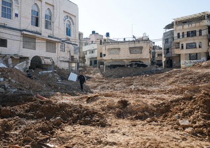 عدوان الاحتلال على طولكرم ومخيميها يدخل يومه الـ40 وسط تصعيد وهدم للمنازل