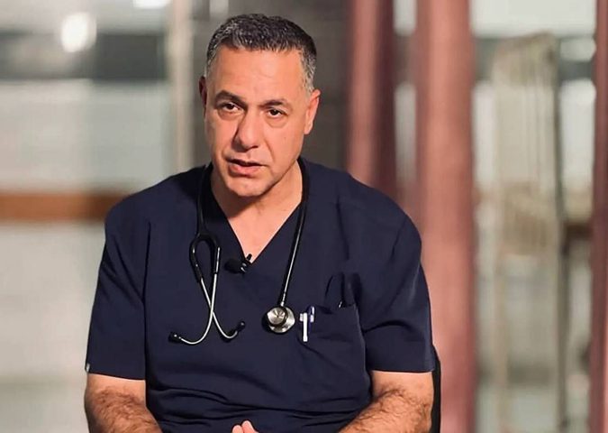 تقرير يكشف معاناة الطبيب حسام أبو صفية بسجون الاحتلال