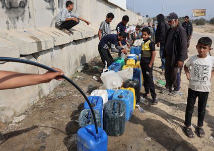 سلطة المياه: توسيع عمليات نقل المياه بالصهاريج وتوزيعها في غزة والشمال