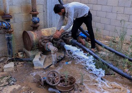 سلطة المياه: تزويد أكثر من 600 بئر خاص بالوقود بعد تدمير معظم آبار البلديات بغزة