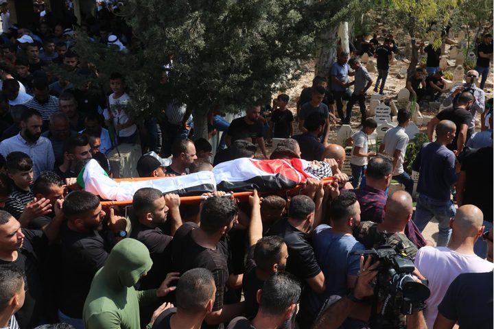 تشييع جثمان الشهيد أحمد صلاح في بلدة كفر دان