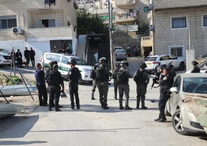 الاحتلال يقتحم العيسوية شمال القدس المحتلة