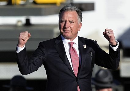 أكسيوس: ويتكوف يقدم مقترحاً مُحدّثًا لتمديد وقف إطلاق النار بغزة:بانتظار رد حماس