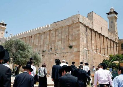 الخارجية تكثف اتصالاتها على المستويات كافة لحماية الحرم الابراهيمي الشريف