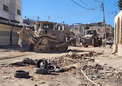 الاحتلال يواصل عدوانه على مدينة طولكرم ومخيميها لليوم الـ47 على التوالي