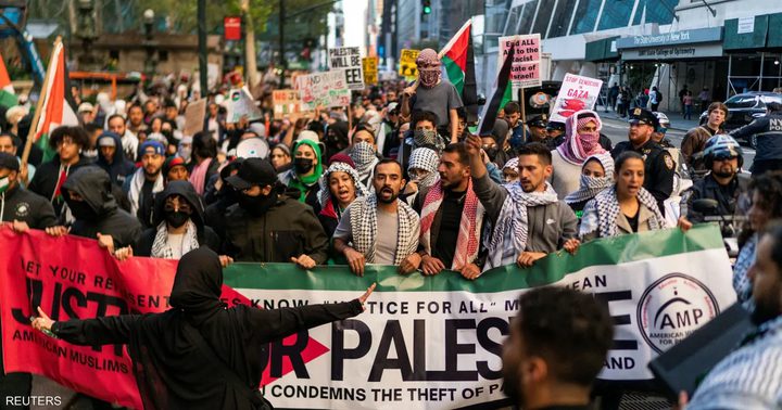 مظاهرات بواشنطن ونيويورك دعما لفلسطين وللمطالبة بإطلاق سراح ناشط طلابي فلسطيني