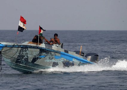 إسرائيل تستعد لاحتمال هجوم يمني من البحر